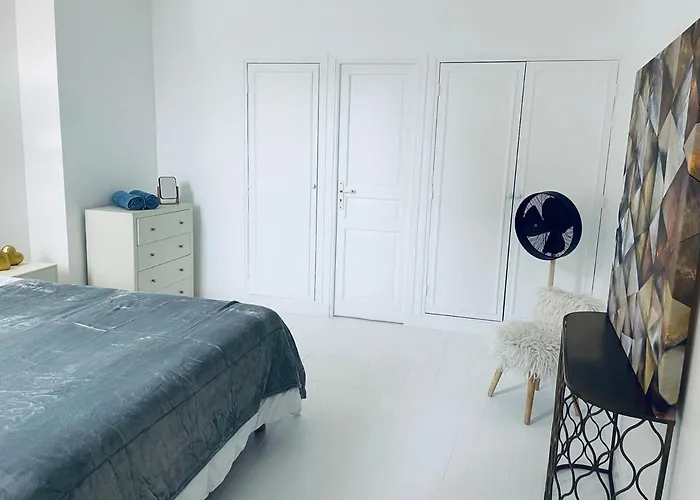 Maison De Plein Centre Ντοβίλ